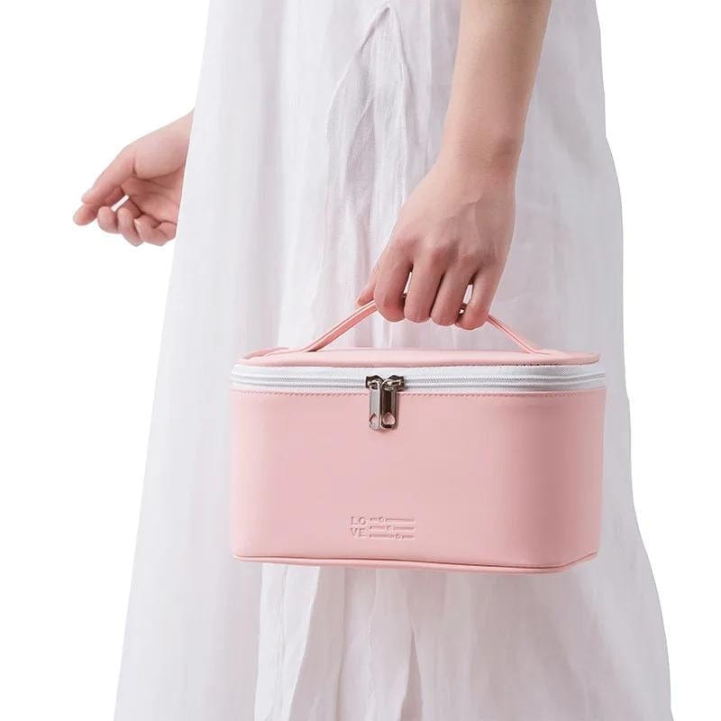 Trousse de Toilette et Maquillage Univers du Voyage