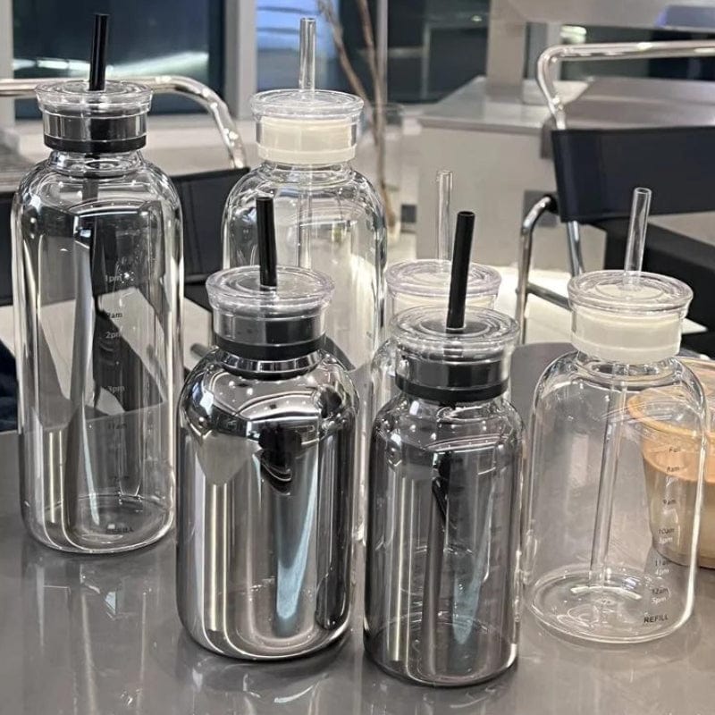 Bouteille D'eau en Verre avec Paille Univers du Voyage