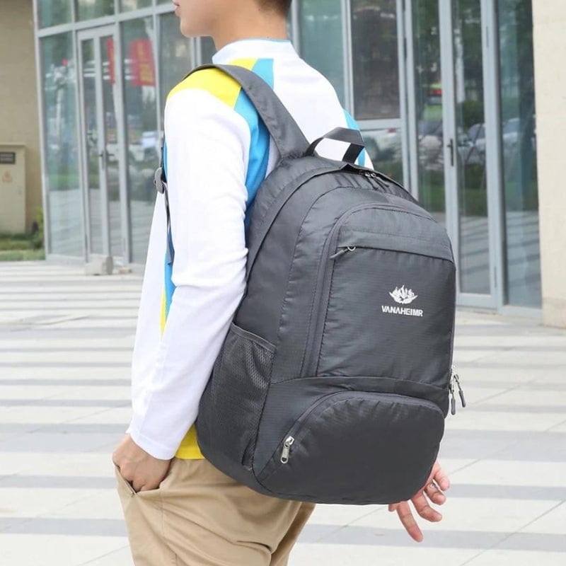 Sac à Dos Noir Imperméable Univers du Voyage