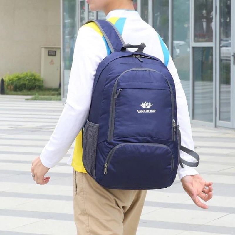 Sac à Dos Noir Imperméable Univers du Voyage