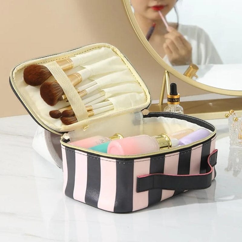 Trousse De Toilette Ado Fille Univers du Voyage